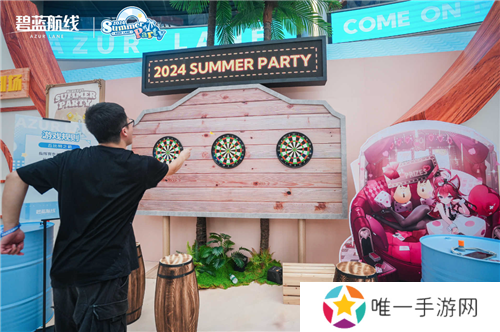 《碧蓝航线》2024港区盛夏清凉节**收官