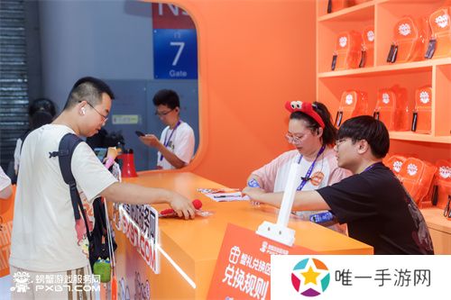 螃蟹账号反诈卷到CJ现场，一栗小莎子现身螃蟹游戏服务网展台